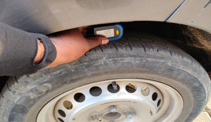 2020 Maruti Baleno SIGMA PETROL 1.2, CNG, Manual, 2,23,620 km, tyre