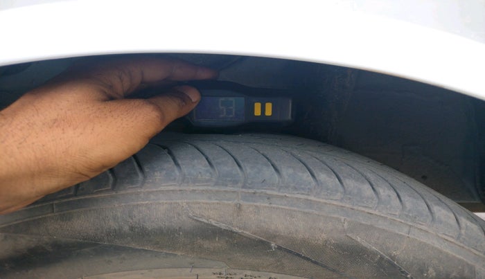 2024 Hyundai Verna EX 1.5 MT, Petrol, Manual, 11,045 km, tyre