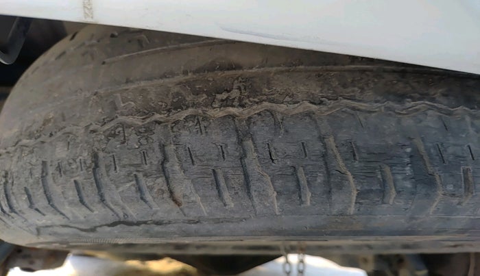 2012 Toyota Fortuner 3.0 4X2 MT, Diesel, Manual, 1,50,610 km, tyre