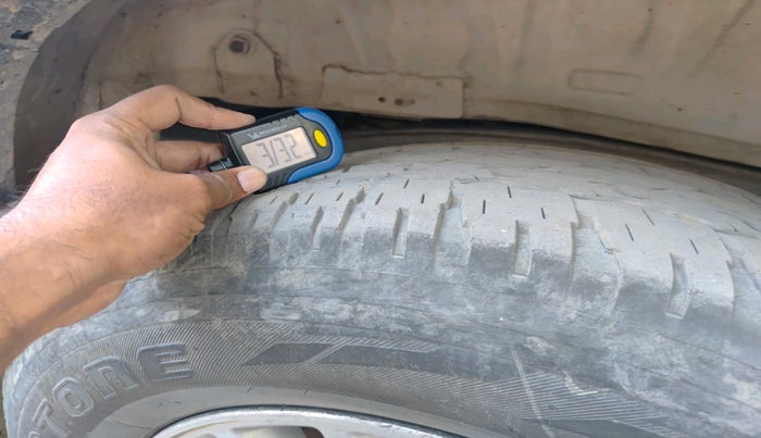 2012 Toyota Fortuner 3.0 4X2 MT, Diesel, Manual, 1,50,610 km, tyre