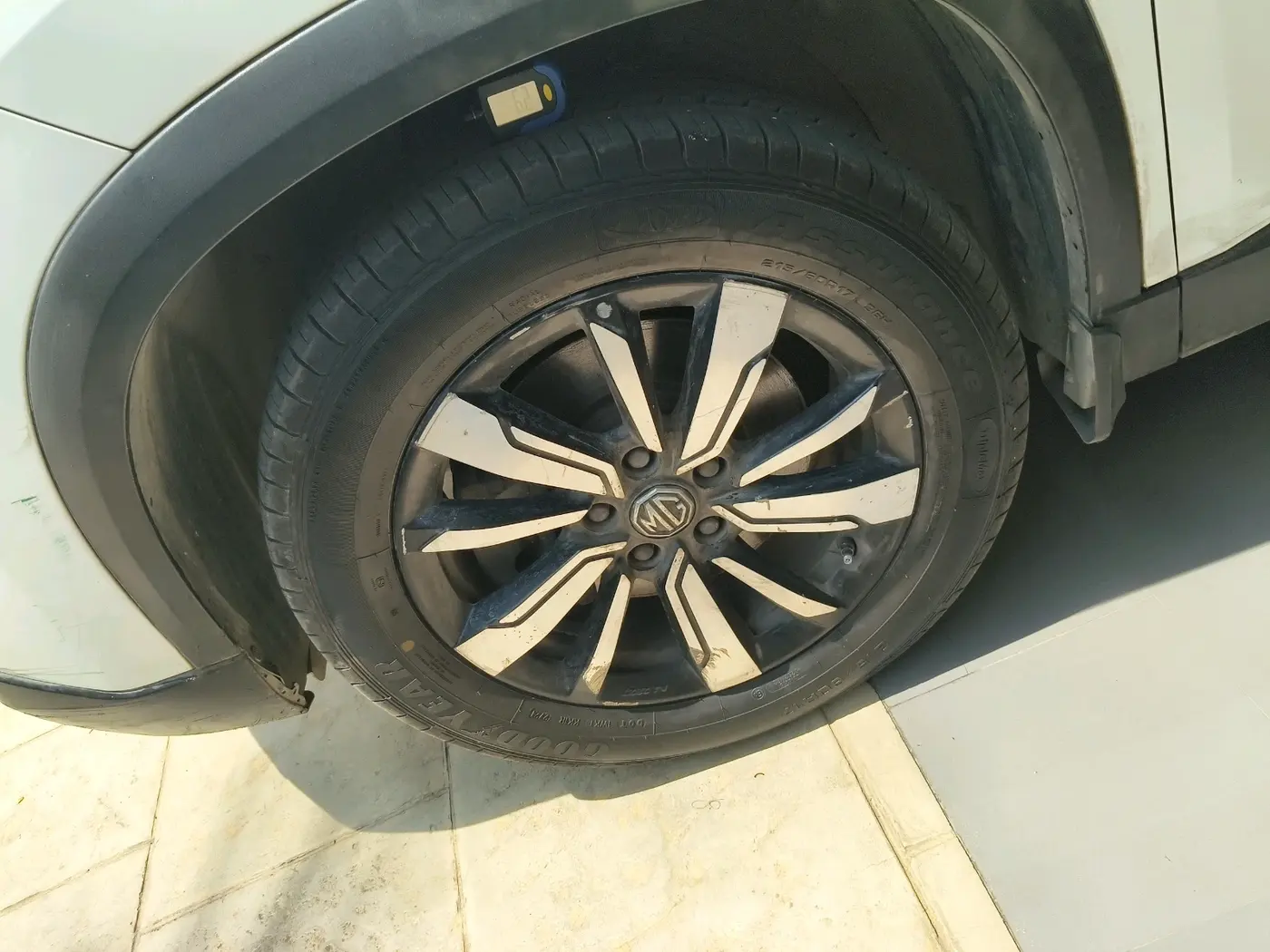 2020 MG HECTOR SHARP 1.5 DCT PETROL, Petrol, Automatic, 70,075 km, tyre