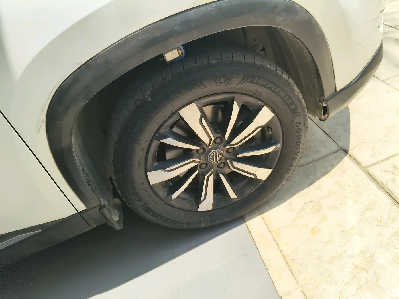 2020 MG HECTOR SHARP 1.5 DCT PETROL, Petrol, Automatic, 70,075 km, tyre