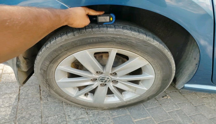 2016 Volkswagen Ameo HIGHLINE1.5L, Diesel, Manual, 62,563 km, tyre