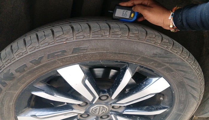 2020 MG HECTOR SHARP 1.5 DCT PETROL, Petrol, Automatic, 22,796 km, tyre