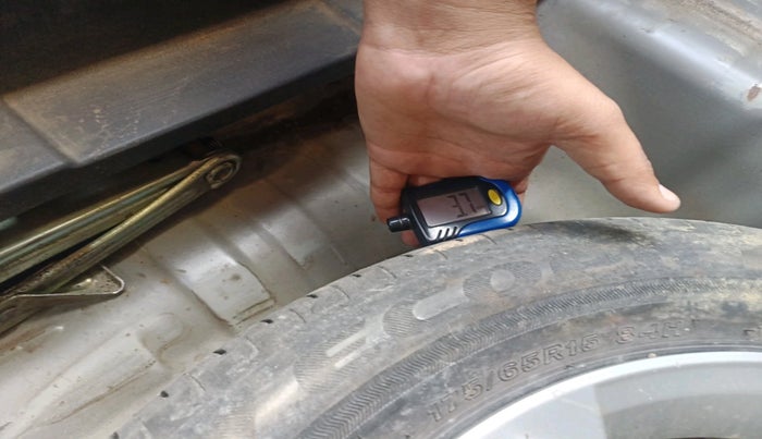 2011 Honda City 1.5L I-VTEC V MT, Petrol, Manual, 85,307 km, tyre