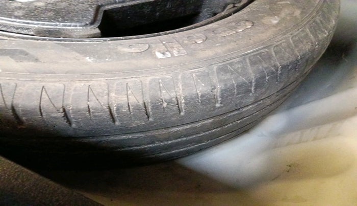 2016 Maruti Vitara Brezza ZDI PLUS, Diesel, Manual, 1,22,557 km, tyre