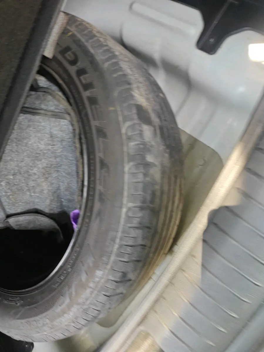 2019 Hyundai Creta SX AT 1.6 PETROL, Petrol, Automatic, 1,39,017 km, tyre