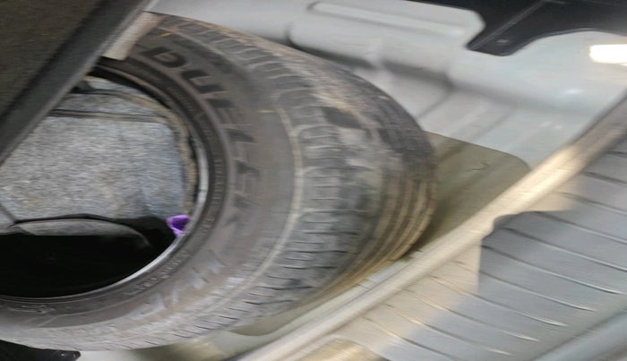 2019 Hyundai Creta SX AT 1.6 PETROL, Petrol, Automatic, 1,39,017 km, tyre