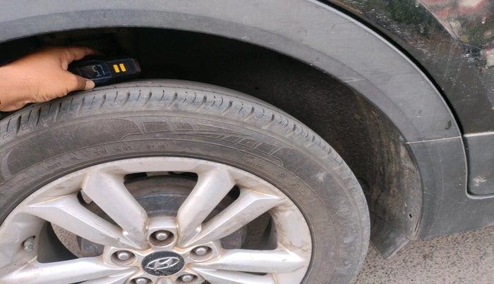 2016 Hyundai Creta  SX 1.6 Petrol , Petrol, Manual, 1,72,959 km, tyre