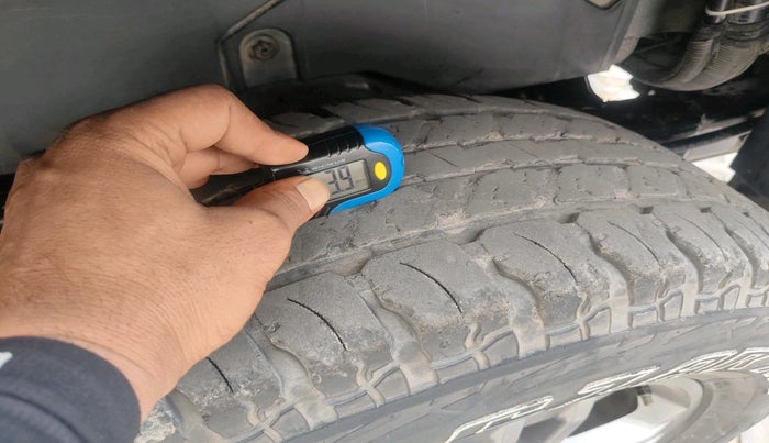 2022 Mahindra Thar LX PETROL HT 4WD AT, Petrol, Automatic, 38,571 km, tyre