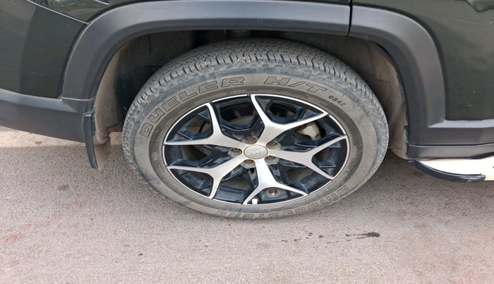 2022 Jeep MERIDIAN LIMITED (O) 4X2 MT, Diesel, Manual, 20,798 km, tyre