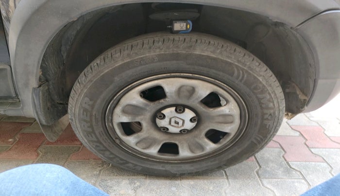 2014 Renault Duster 85 PS RXL DIESEL, Diesel, Manual, 1,38,794 km, tyre