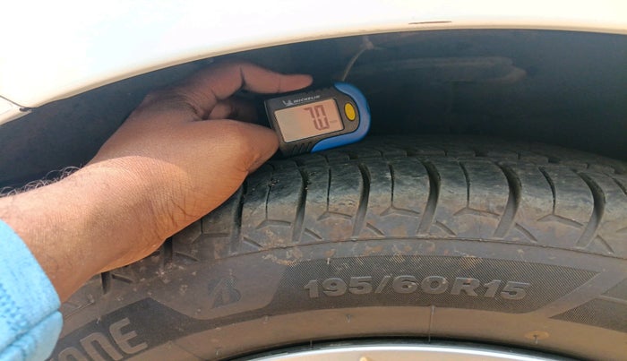 2012 Maruti Ertiga ZDI, Diesel, Manual, 41,230 km, tyre