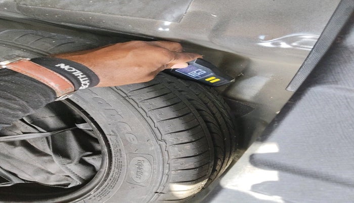 2022 Tata NEXON XZ PLUS (O) DIESEL DARK EDITION, Diesel, Manual, 40,683 km, tyre