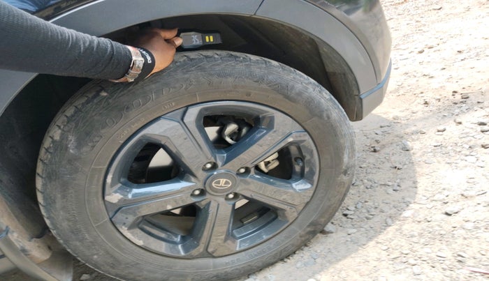 2022 Tata NEXON XZ PLUS (O) DIESEL DARK EDITION, Diesel, Manual, 40,683 km, tyre