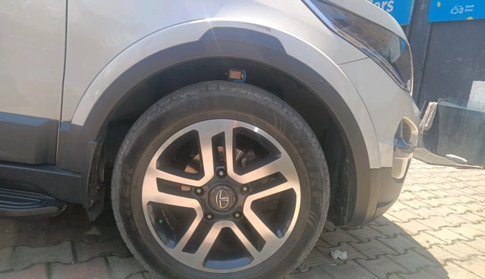 2019 Tata Hexa XTA 4X2 6 STR, Diesel, Automatic, 43,167 km, tyre