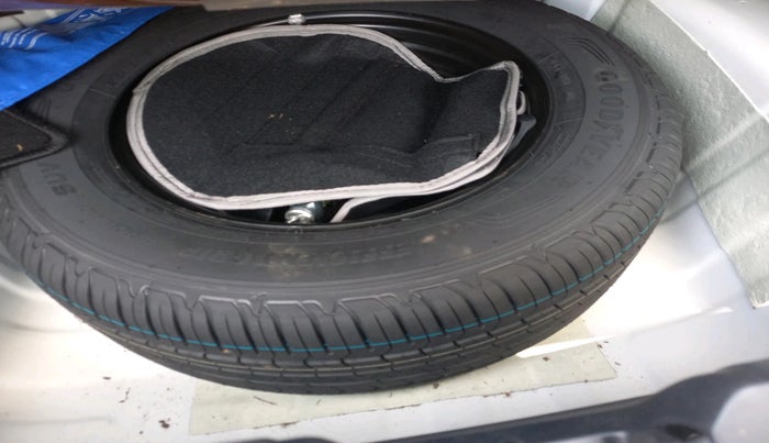 2025 Tata Curvv Pure Plus S 1.2 Petrol 6MT, Petrol, Manual, 2,018 km, tyre