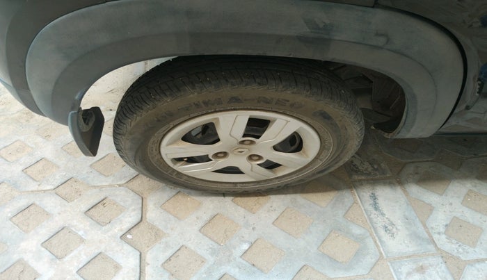 2018 Renault Kwid RXT 1.0 AMT (O), Petrol, Automatic, 36,703 km, tyre