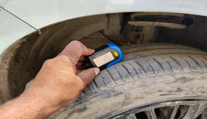 2022 Maruti Ertiga   VXI (O) CNG, CNG, Manual, 91,268 km, tyre