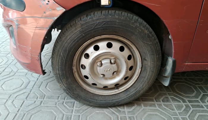 2011 Hyundai i10 ERA 1.1, Petrol, Manual, 30,583 km, tyre