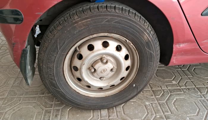 2011 Hyundai i10 ERA 1.1, Petrol, Manual, 30,583 km, tyre