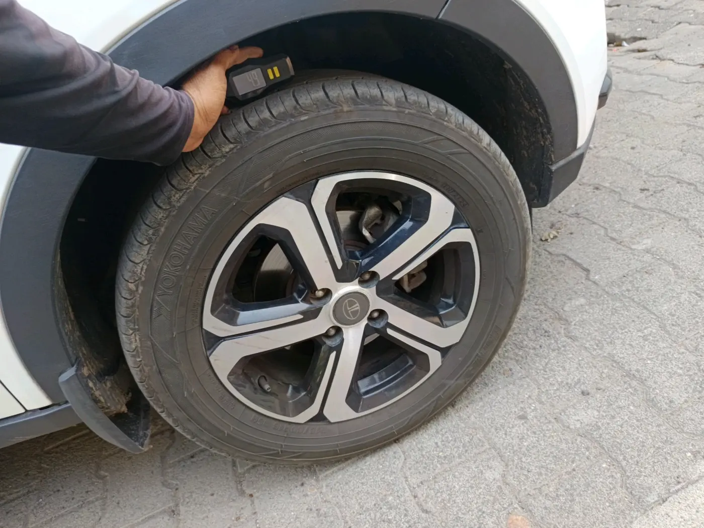 2021 Tata NEXON XZA PLUS PETROL, Petrol, Automatic, 67,500 km, tyre