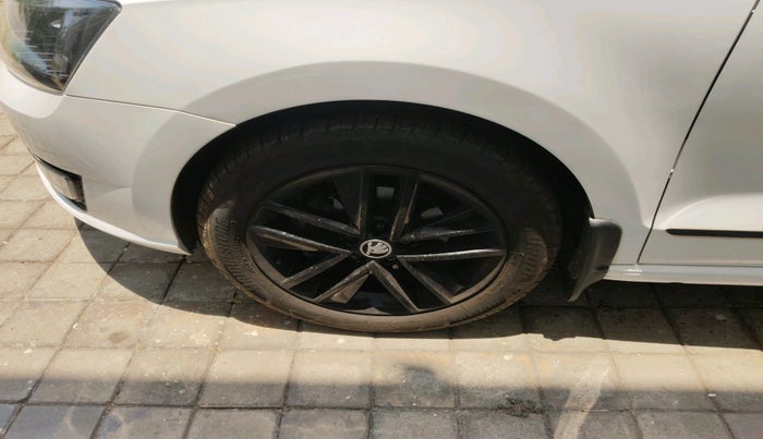 2020 Skoda Rapid AMBITION AT TSI, Petrol, Automatic, 44,168 km, tyre