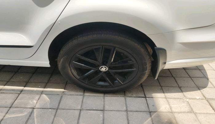 2020 Skoda Rapid AMBITION AT TSI, Petrol, Automatic, 44,168 km, tyre