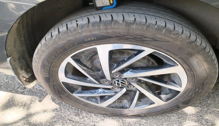 2023 Volkswagen VIRTUS TOPLINE TSI 1.0 AT, Petrol, Automatic, 59,251 km, tyre