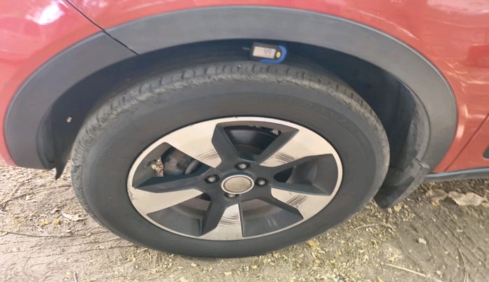 2019 Tata NEXON XZ PLUS DIESEL, Diesel, Manual, 94,424 km, tyre