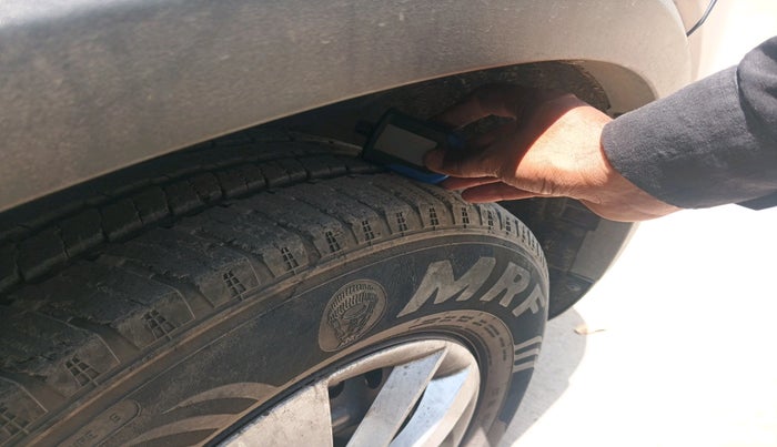 2024 Mahindra SCORPIO-N Z4 DIESEL MT 2WD 7 STR, Diesel, Manual, 48,588 km, tyre