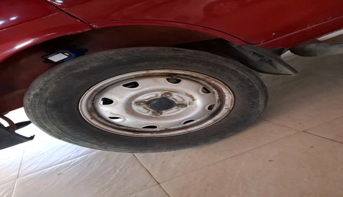 2018 Maruti Eeco 5 STR WITH A/C+HTR CNG, CNG, Manual, 77,794 km, tyre