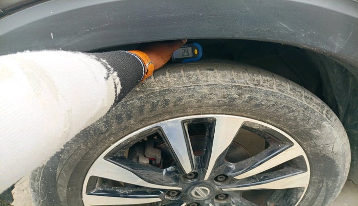 2019 Nissan Kicks XV DIESEL, Diesel, Manual, 67,541 km, tyre