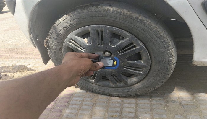 2012 Hyundai Santro Xing GL PLUS, CNG, Manual, 93,358 km, tyre