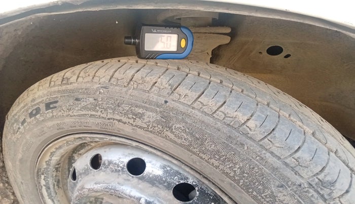 2018 Maruti Wagon R 1.0 LXI CNG, CNG, Manual, 1,07,270 km, tyre