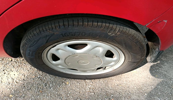 2010 Chevrolet Beat LS PETROL, Petrol, Manual, 1,36,470 km, tyre