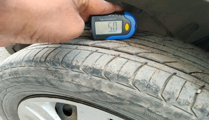 2014 Honda City 1.5L I-VTEC SV, CNG, Manual, 1,17,470 km, tyre