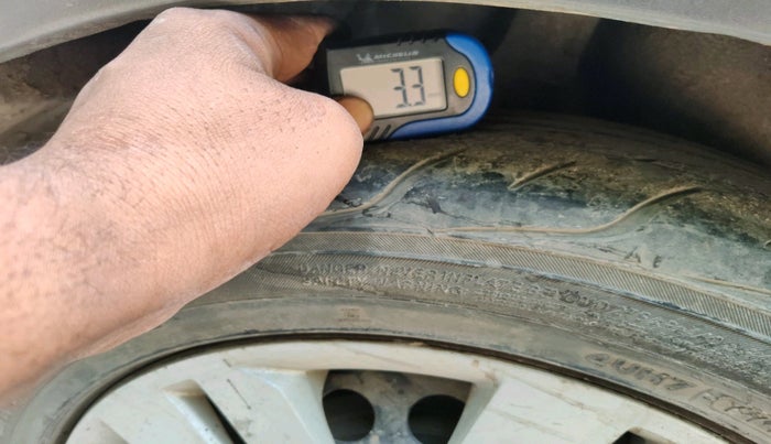 2014 Honda City 1.5L I-VTEC SV, CNG, Manual, 1,17,470 km, tyre