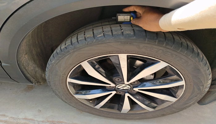 2021 Volkswagen T-ROC 1.5 TSI AT, Petrol, Automatic, 74,073 km, tyre