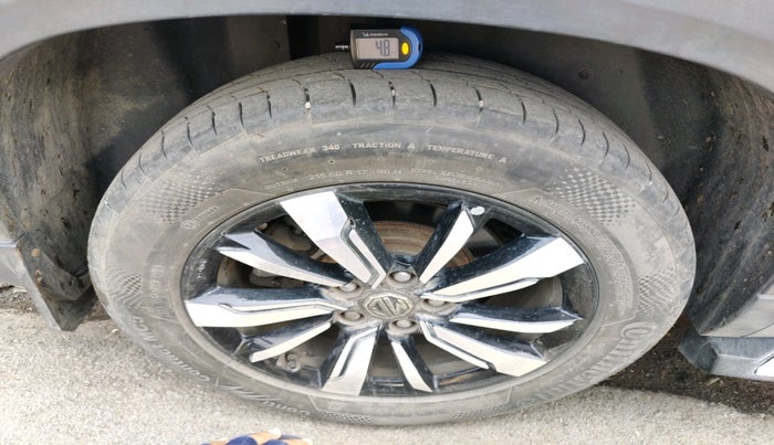 2020 MG HECTOR SHARP 1.5 DCT PETROL, Petrol, Automatic, 29,482 km, tyre