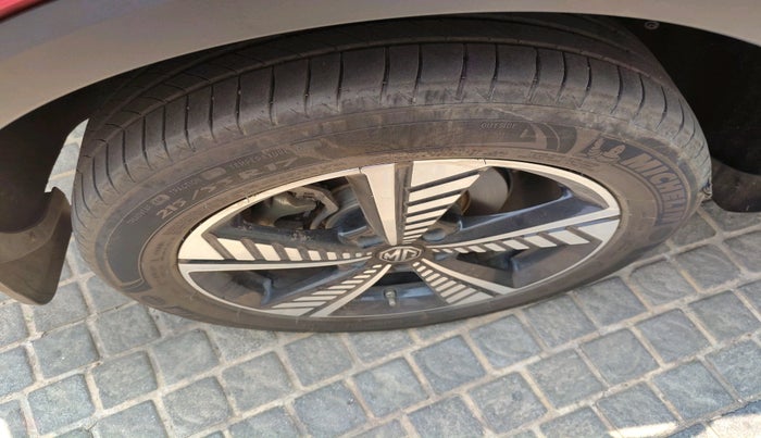 2021 MG ZS EV EXCLUSIVE, Electric, Automatic, 48,185 km, tyre