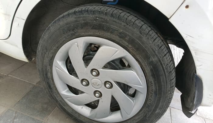 2021 Hyundai NEW SANTRO SPORTZ MT, Petrol, Manual, 14,686 km, tyre