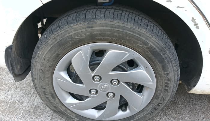 2021 Hyundai NEW SANTRO SPORTZ MT, Petrol, Manual, 14,686 km, tyre