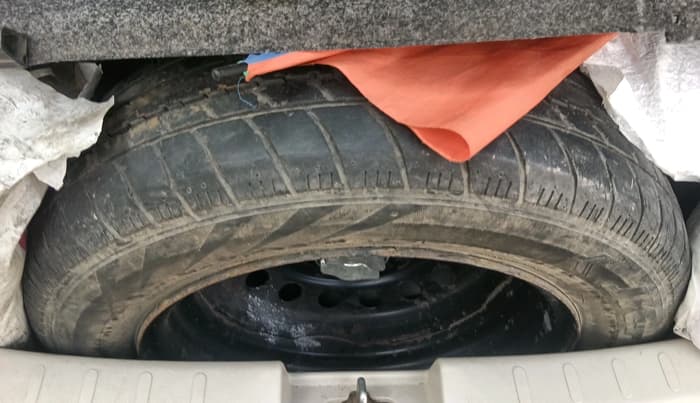 2020 Maruti Celerio VXI CNG, CNG, Manual, 1,52,386 km, tyre