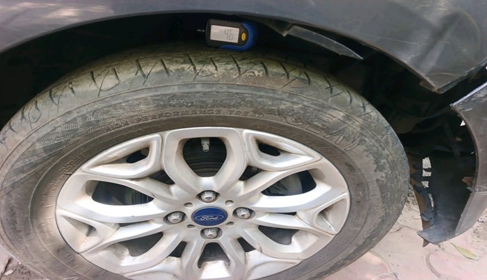 2017 Ford Ecosport TITANIUM 1.5L PETROL AT, Petrol, Automatic, 72,435 km, tyre