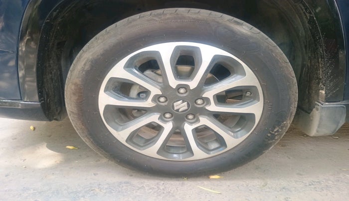 2022 Maruti Grand Vitara ZETA PLUS  HYBRID ECVT, Hybrid, Automatic, 1,31,694 km, tyre