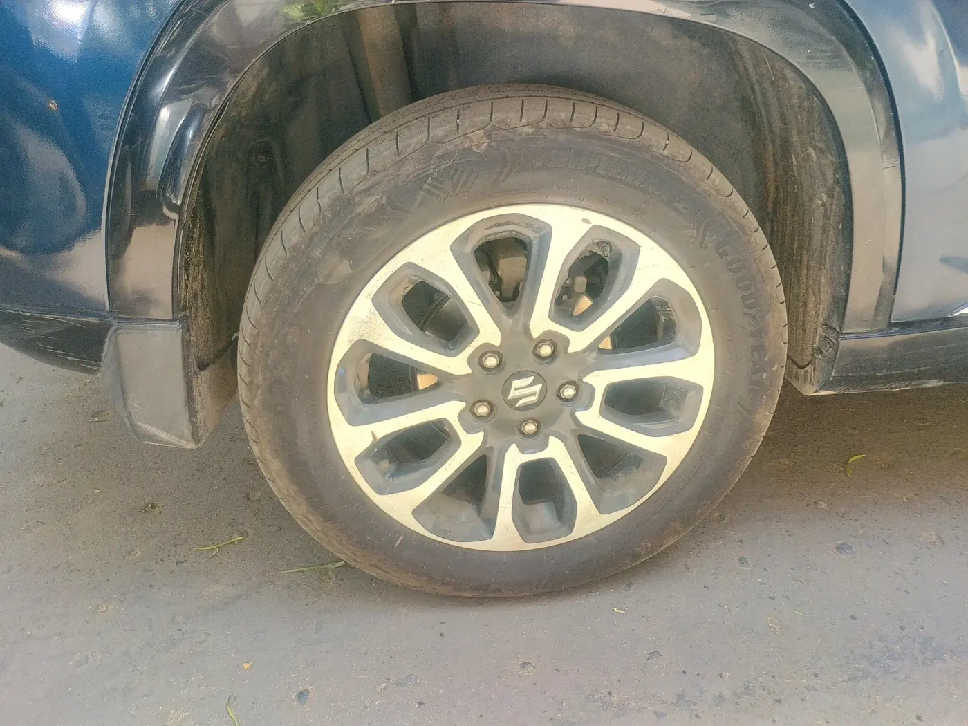 2022 Maruti Grand Vitara ZETA PLUS  HYBRID ECVT, Hybrid, Automatic, 1,31,694 km, tyre