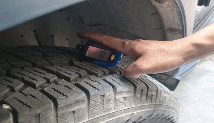 2024 Mahindra Thar LX P 2WD AT HT, Petrol, Automatic, 14,880 km, tyre