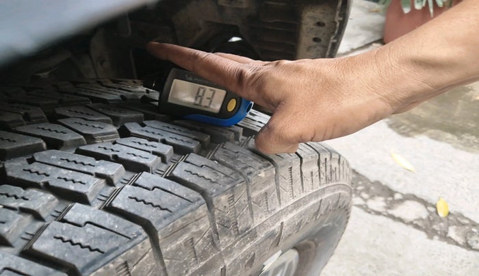 2024 Mahindra Thar LX P 2WD AT HT, Petrol, Automatic, 14,880 km, tyre