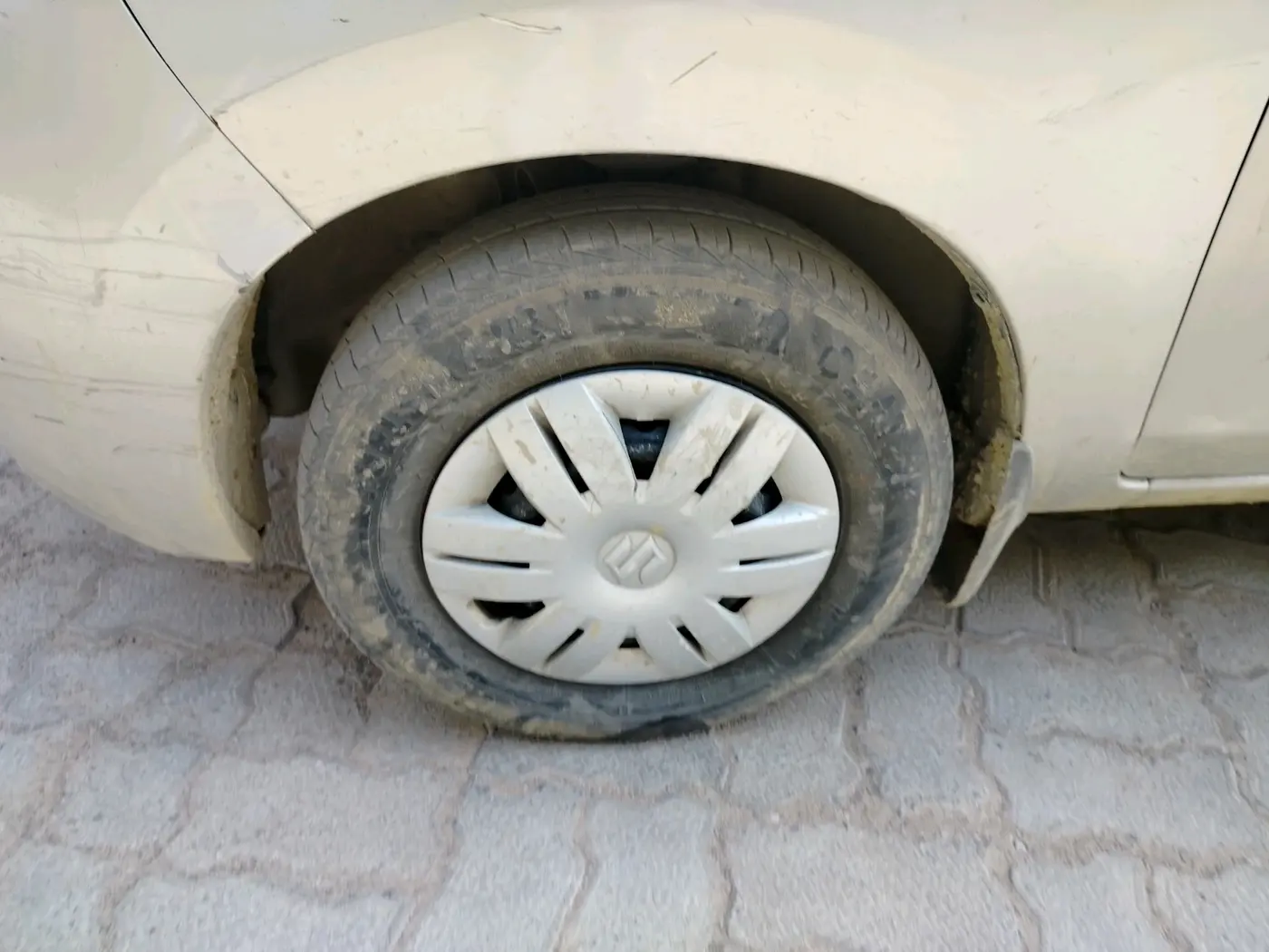 2022 Maruti Alto VXI, Petrol, Manual, 56,988 km, tyre